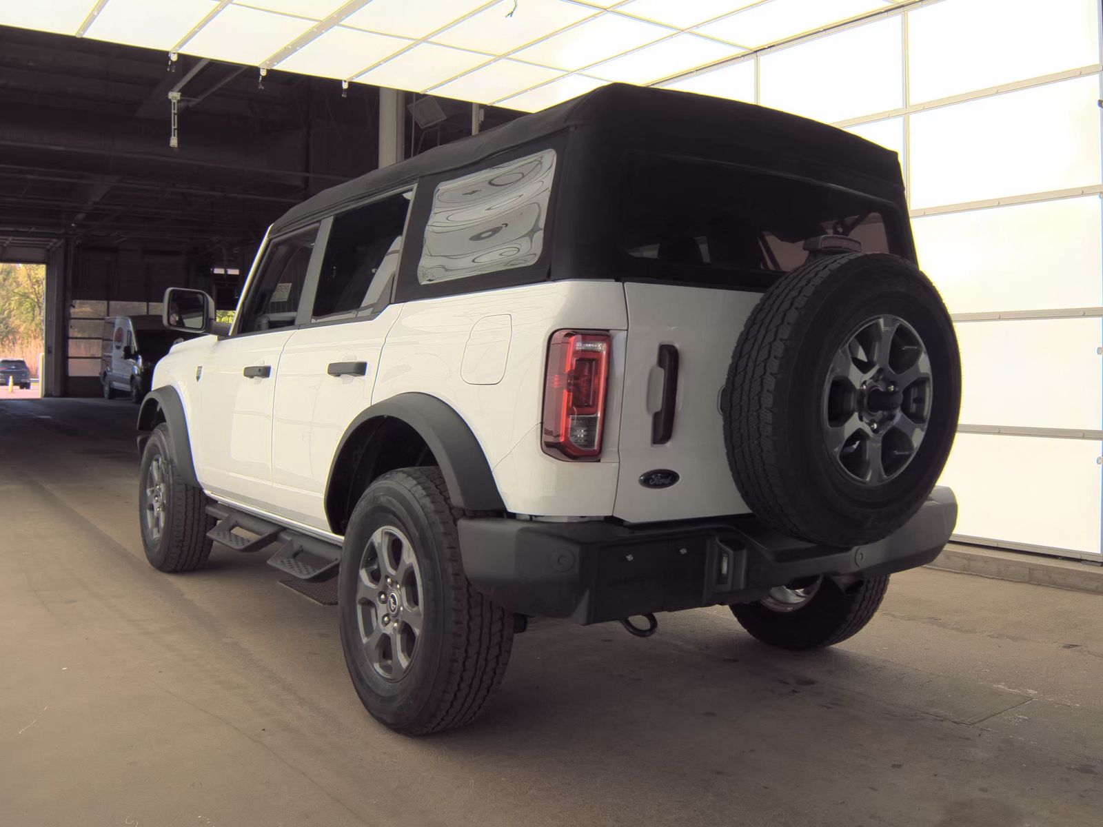 FORD BRONCO - 9