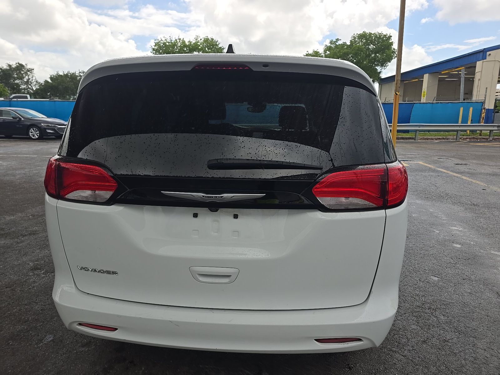 CHRYSLER VOYAGER - 6