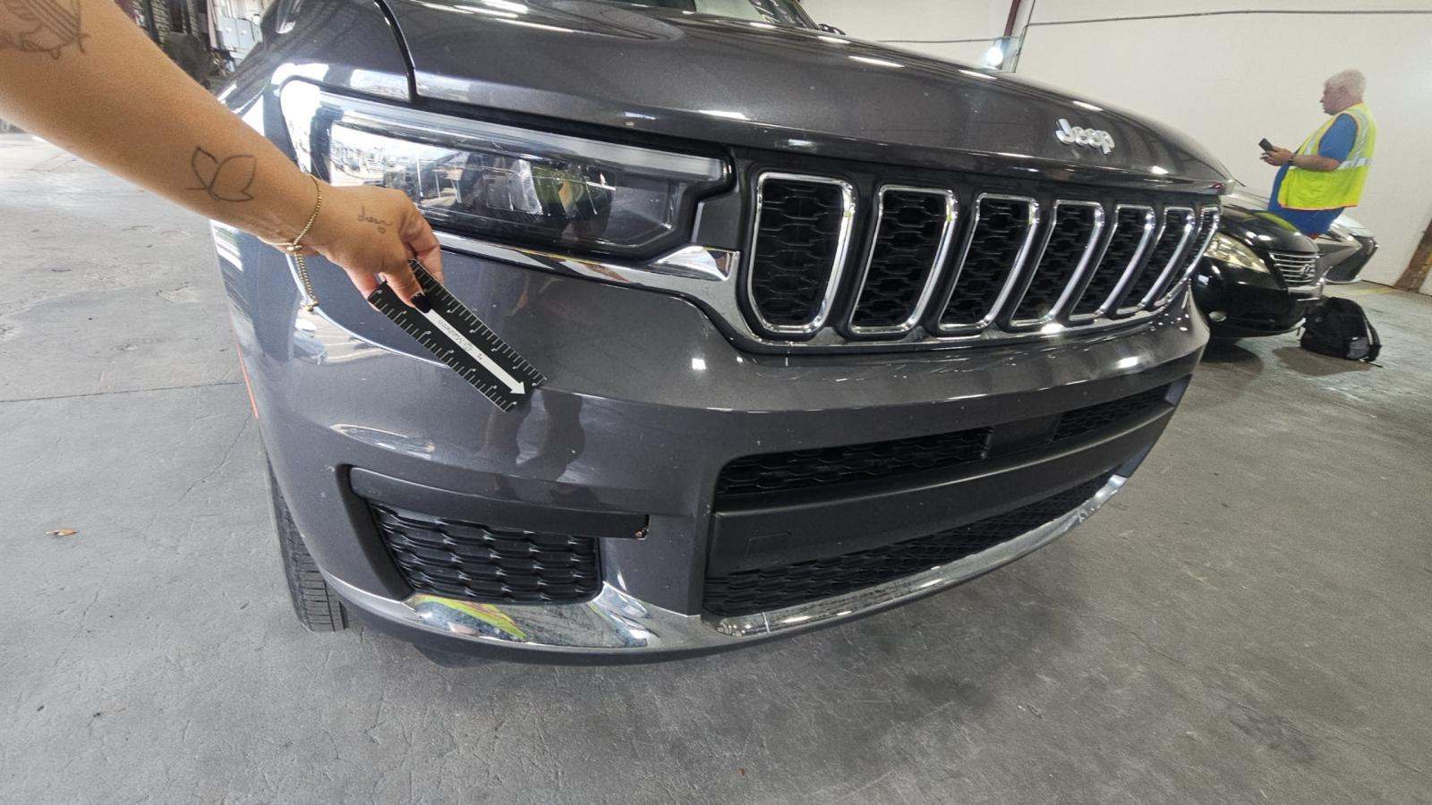 2024 Jeep Grand Cherokee L Laredo RWD