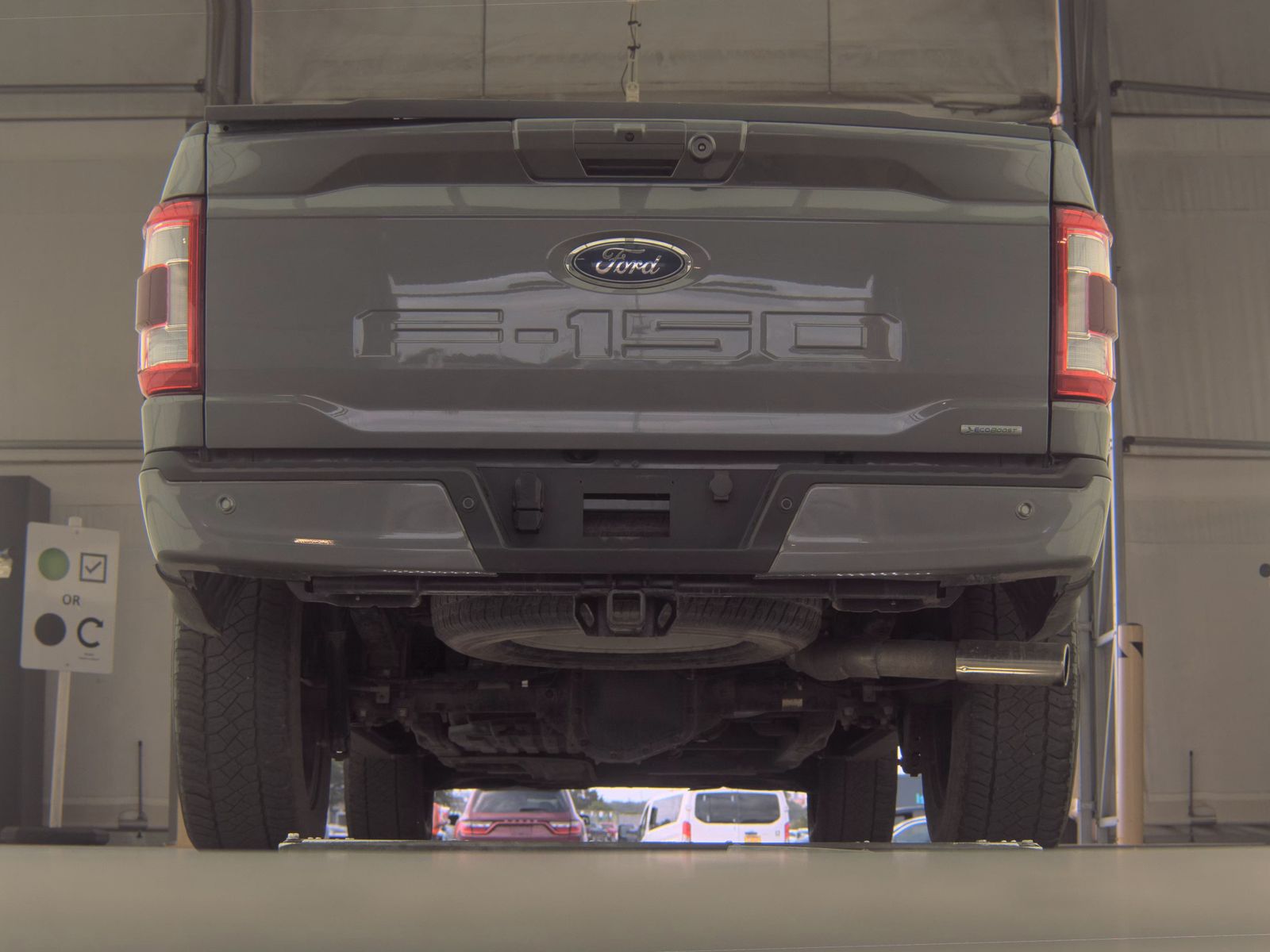FORD F-150 - 8