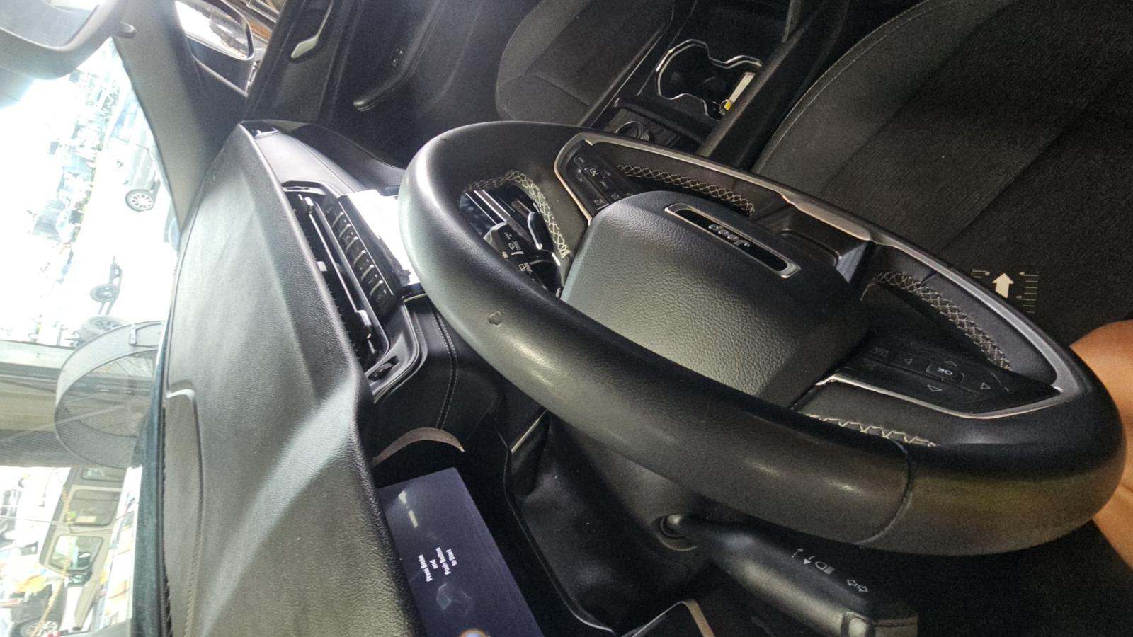 2024 Jeep Grand Cherokee L Laredo RWD