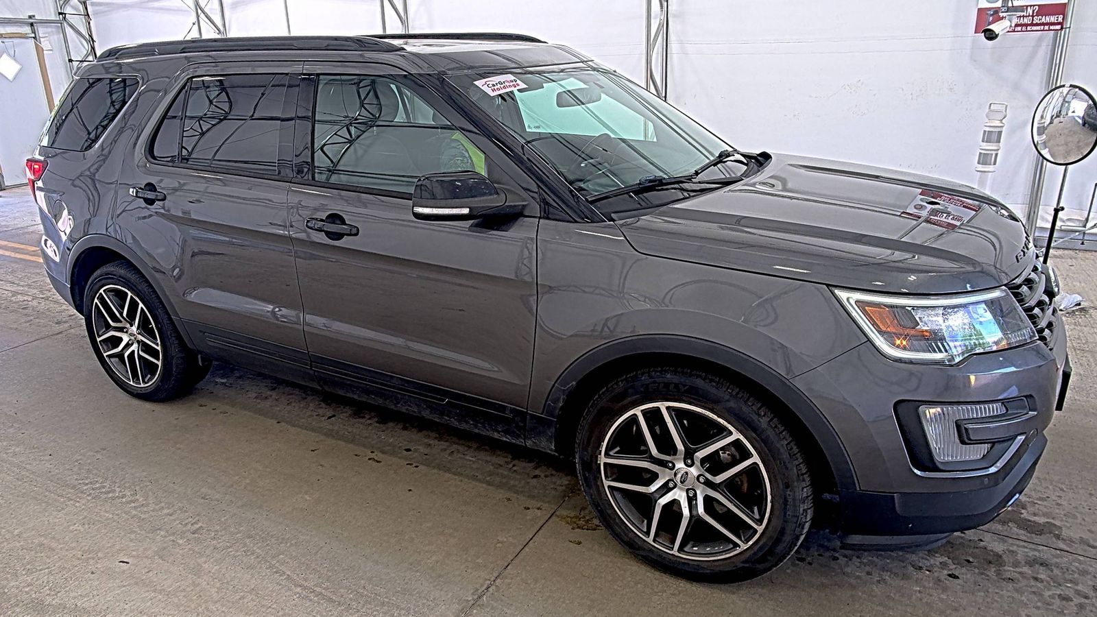 FORD EXPLORER - 4