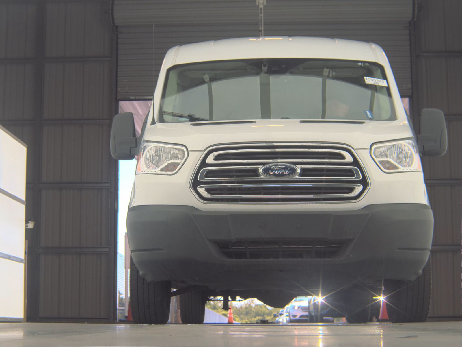 FORD TRANSIT 250 - 4