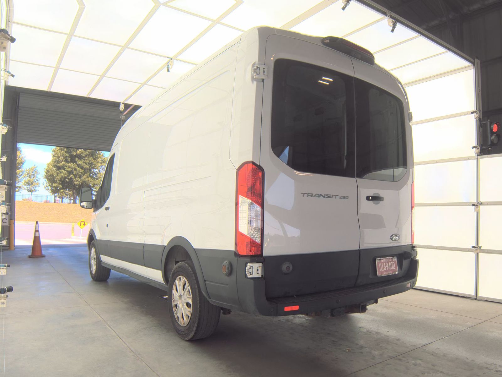 FORD TRANSIT 250 - 9
