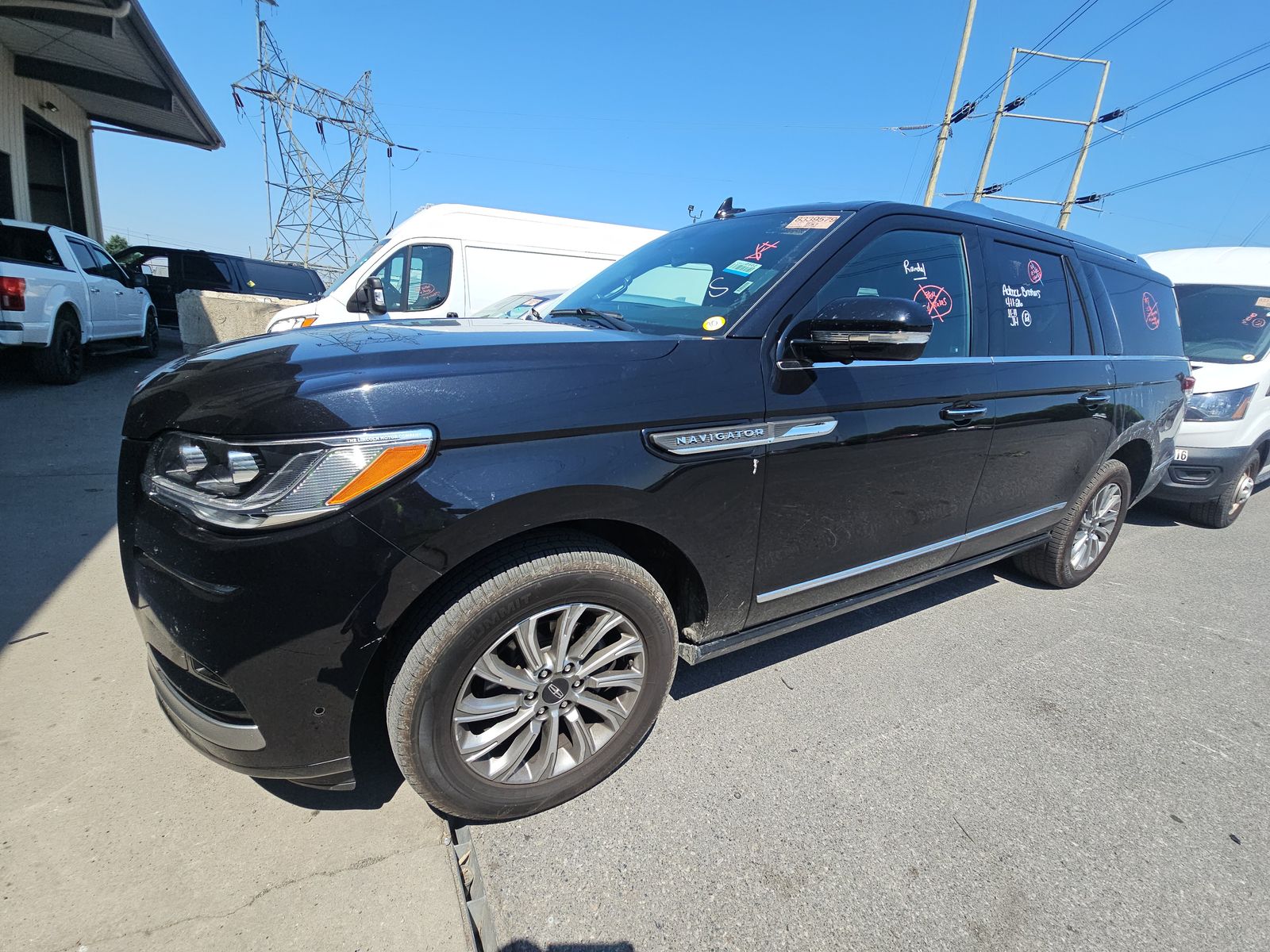 2024 Lincoln Navigator's photo