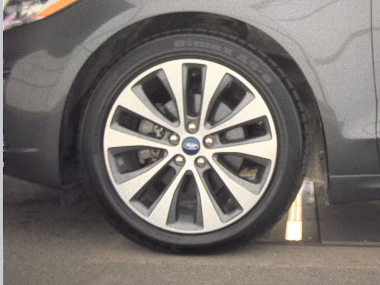 FORD FUSION - 10