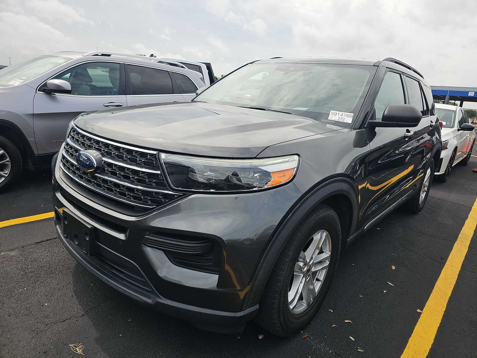 FORD EXPLORER - 1
