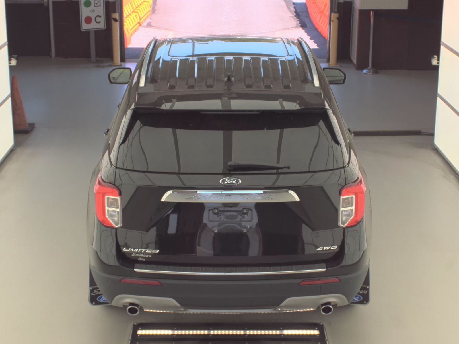 FORD EXPLORER - 7