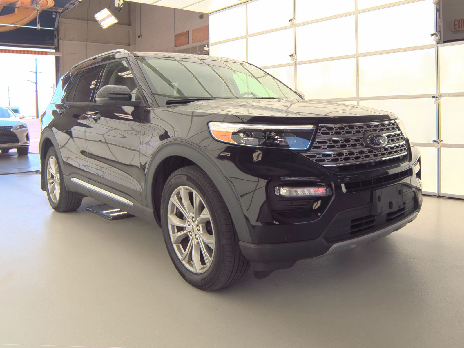FORD EXPLORER - 5