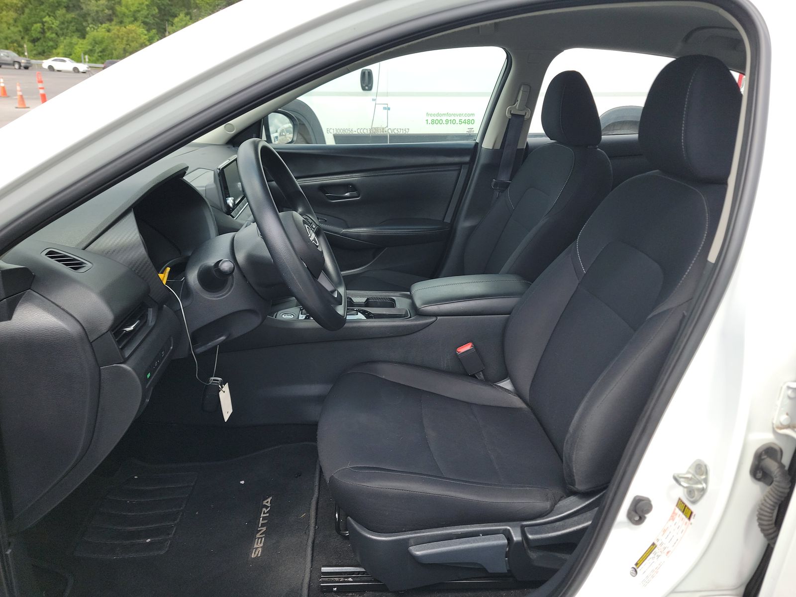 NISSAN SENTRA - 8