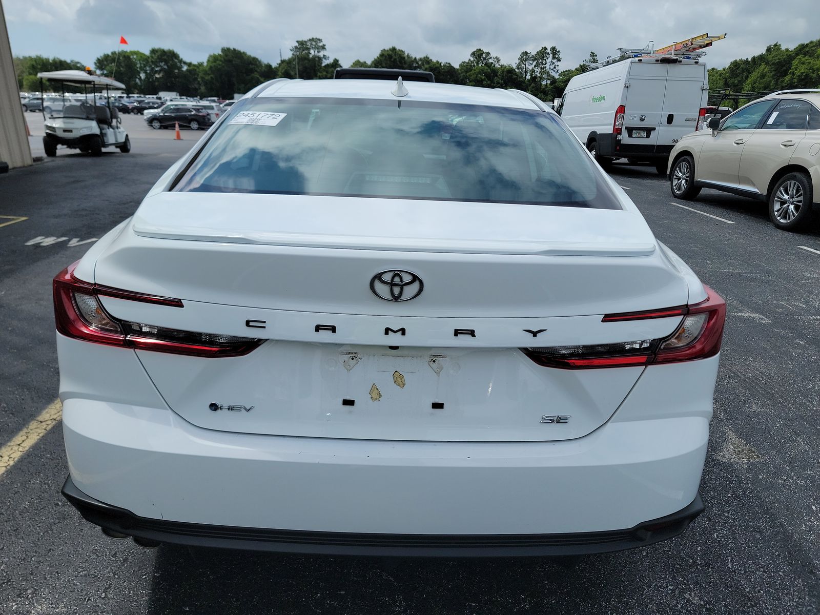TOYOTA CAMRY - 6