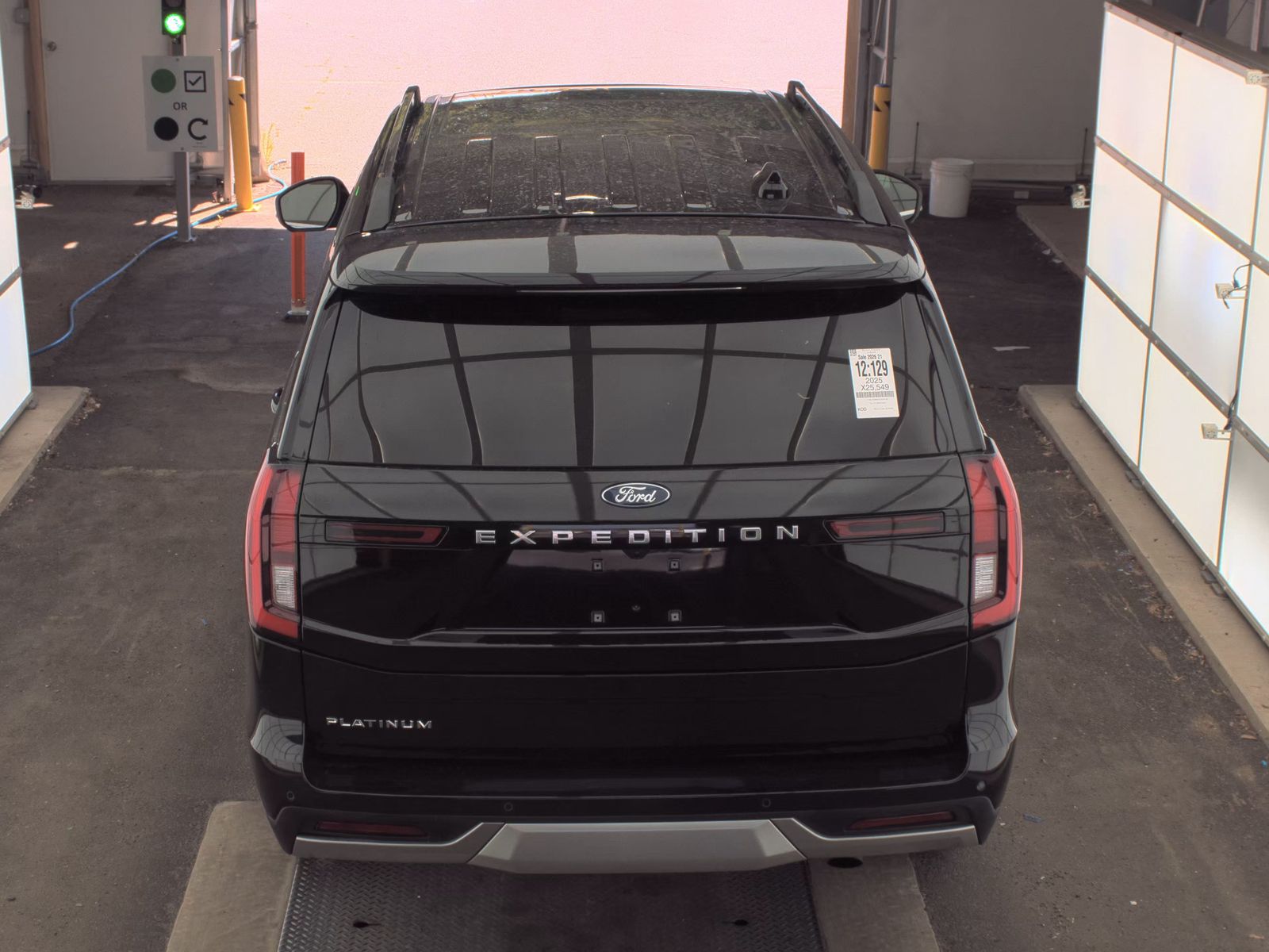 FORD EXPEDITION - 7