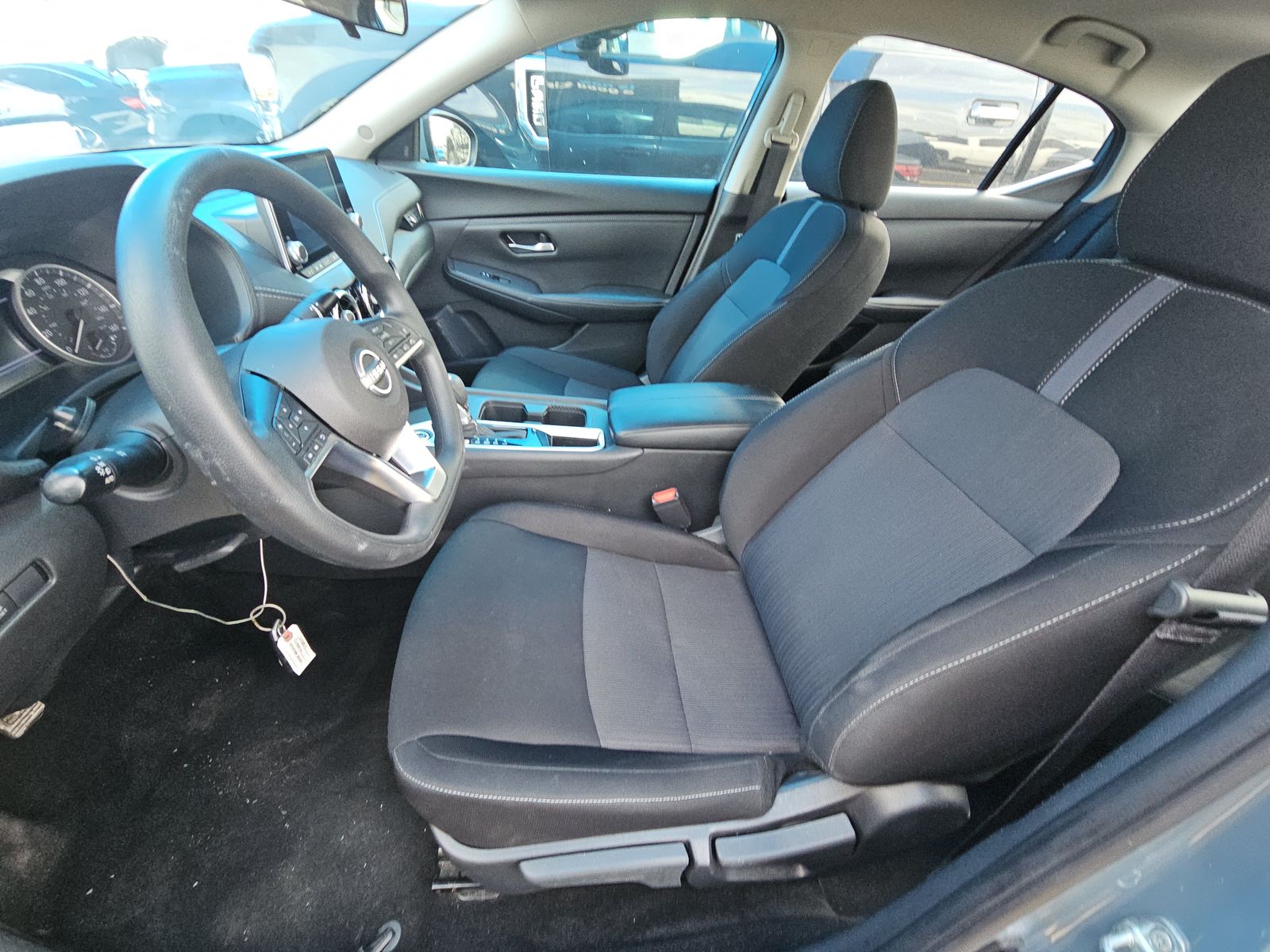 NISSAN SENTRA - 8