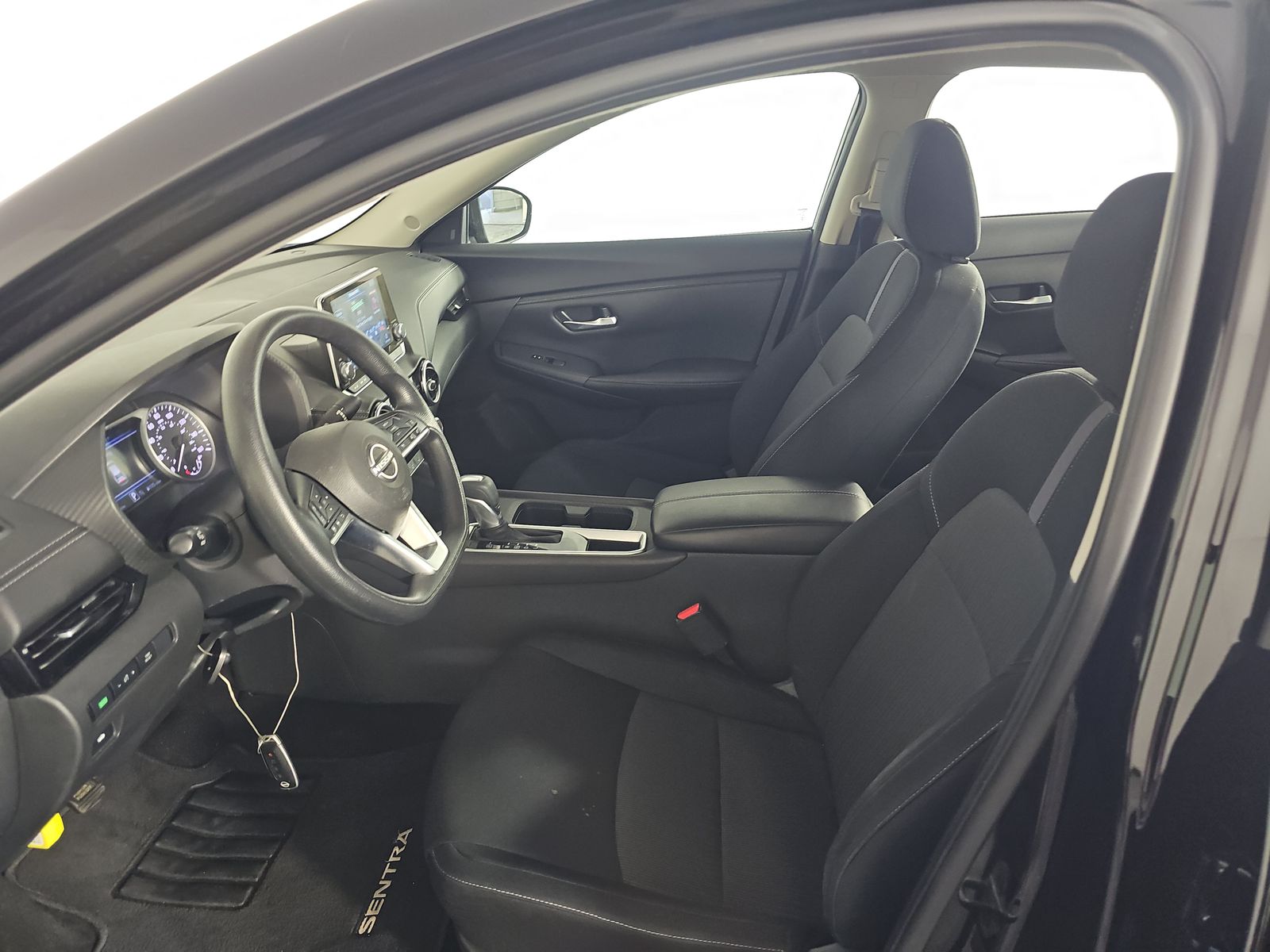 NISSAN SENTRA - 8