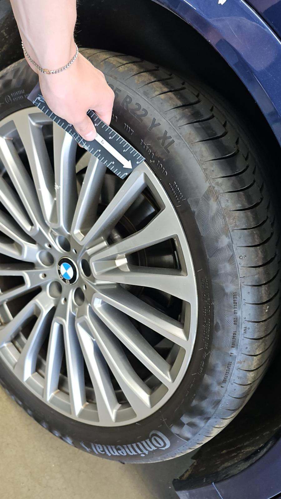 2020 BMW X7 xDrive40i AWD