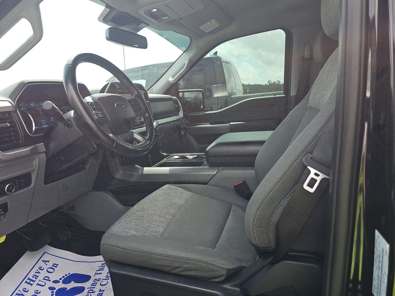 FORD F-150 - 8
