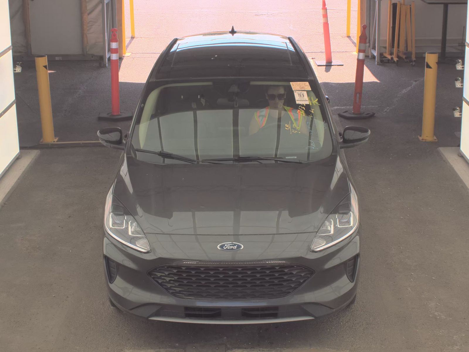 FORD ESCAPE - 3