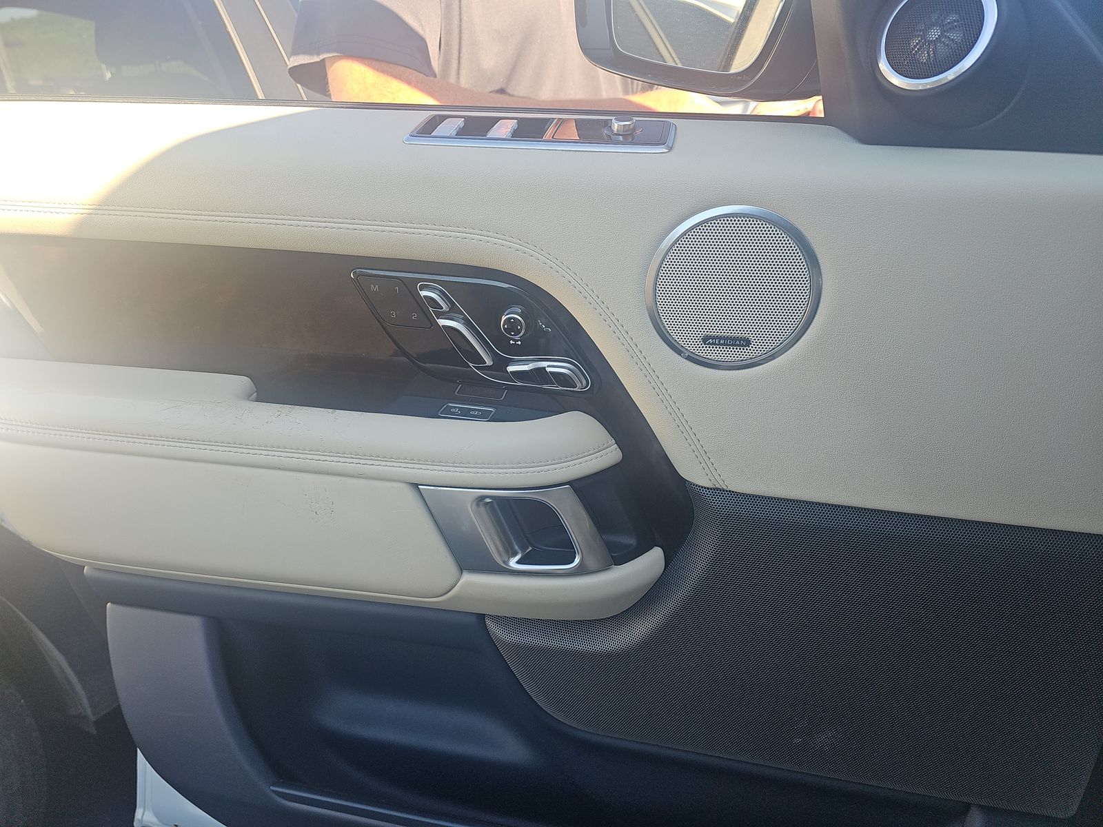 LAND ROVER RANGE ROVER - 10