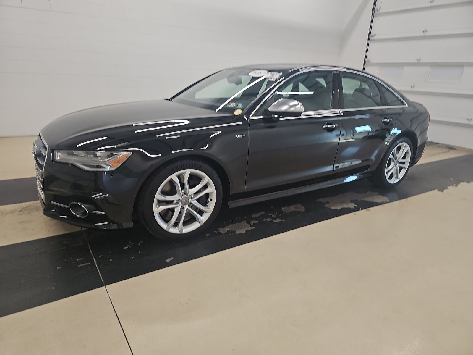 2016 Audi S6 4.0 TFSI quattro S tronic Premium Plus's photo