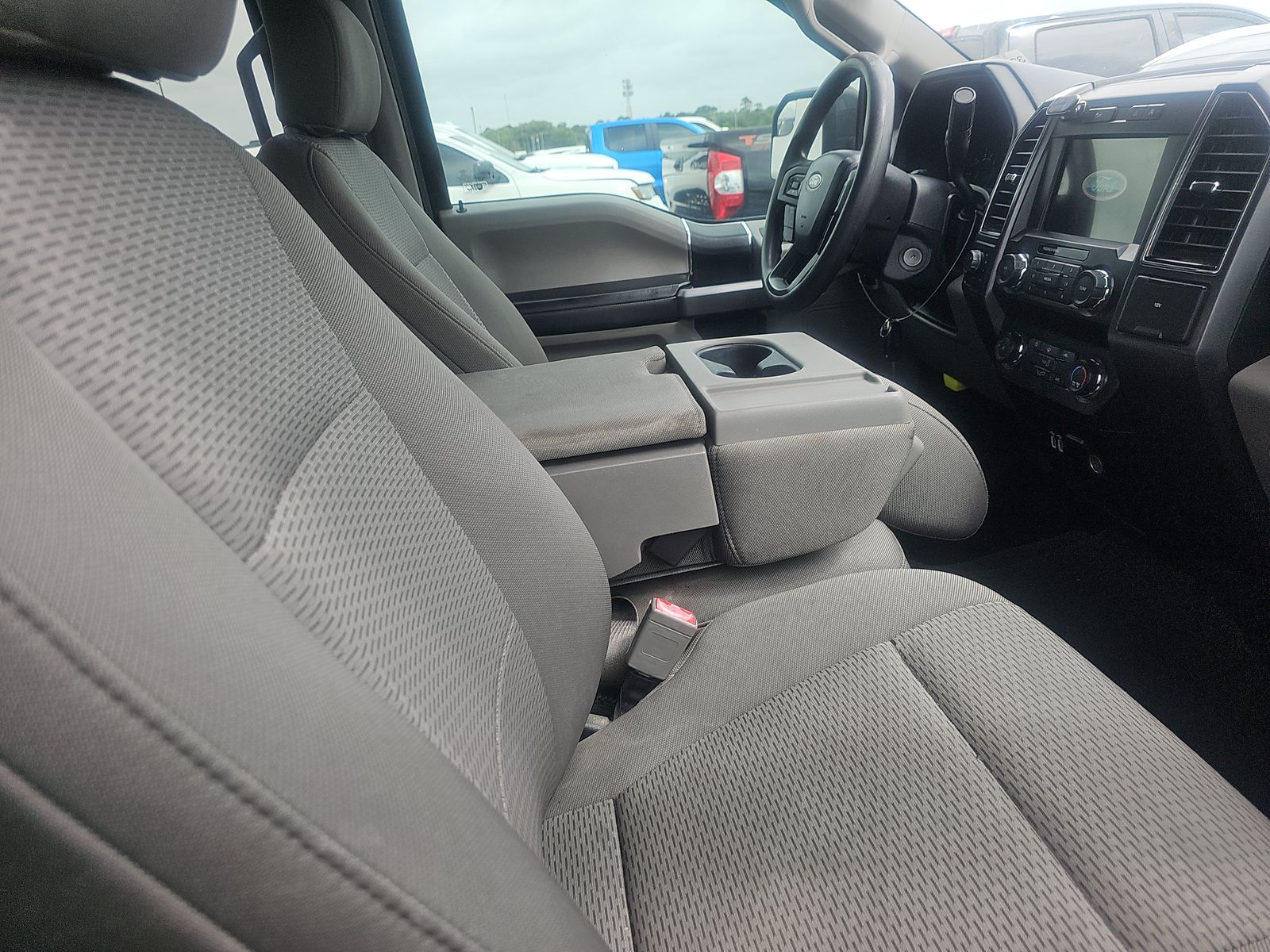 FORD F-150 - 9