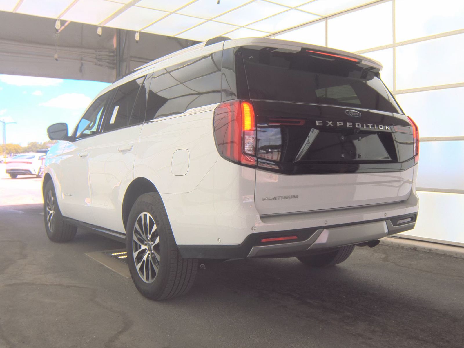 FORD EXPEDITION - 9