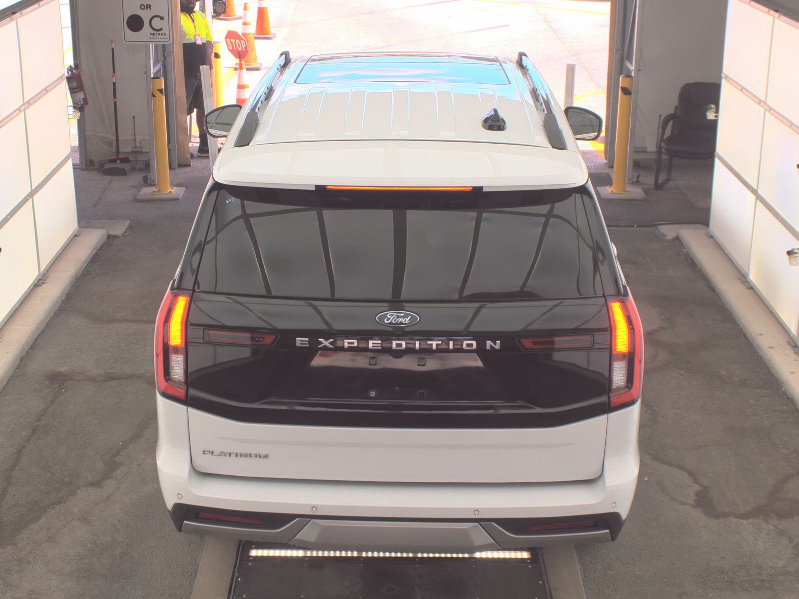 FORD EXPEDITION - 7