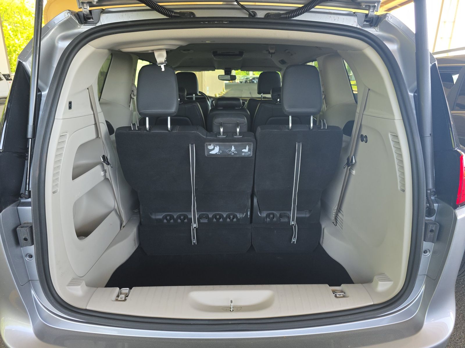2020 Chrysler Pacifica Touring L FWD