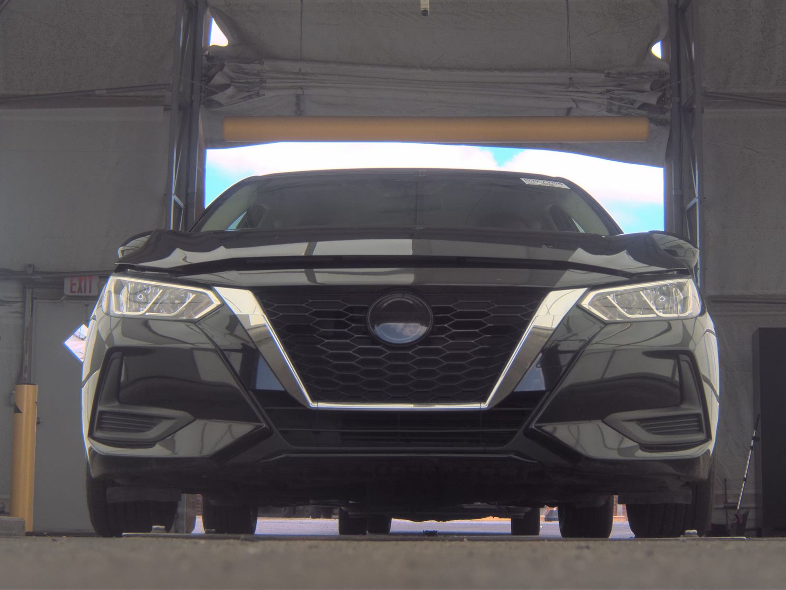 NISSAN SENTRA - 4