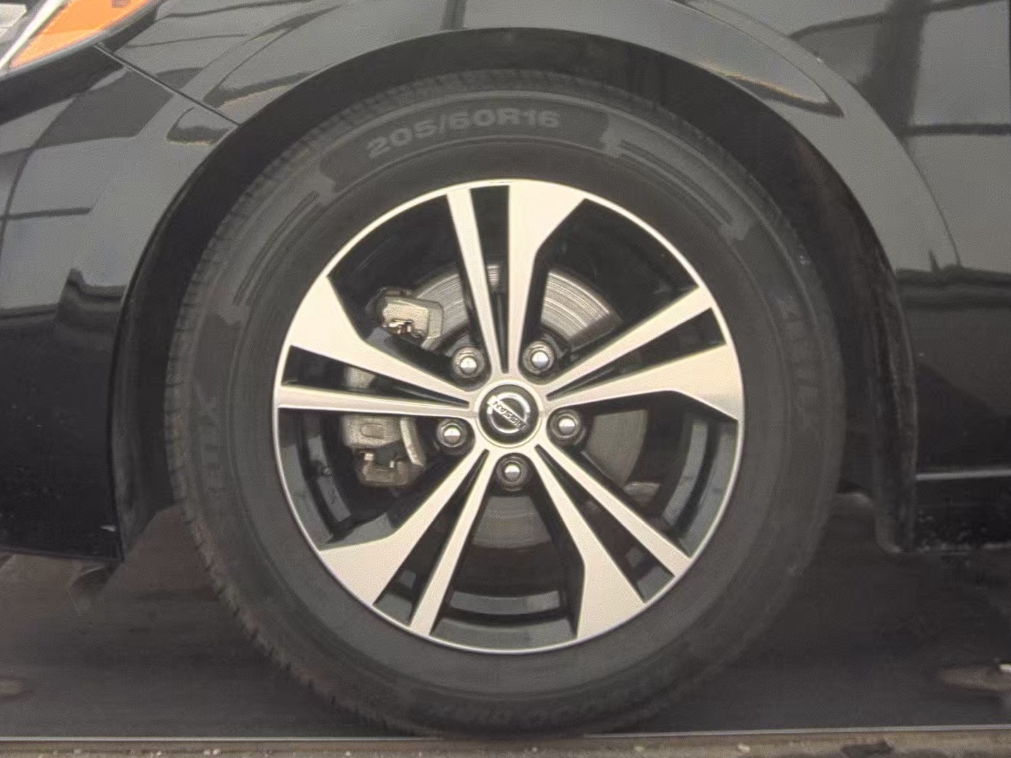 NISSAN SENTRA - 10