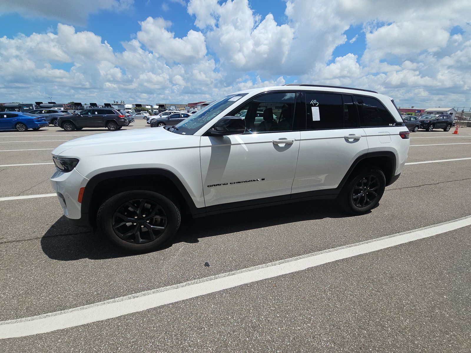 2024 Jeep Grand Cherokee Altitude RWD