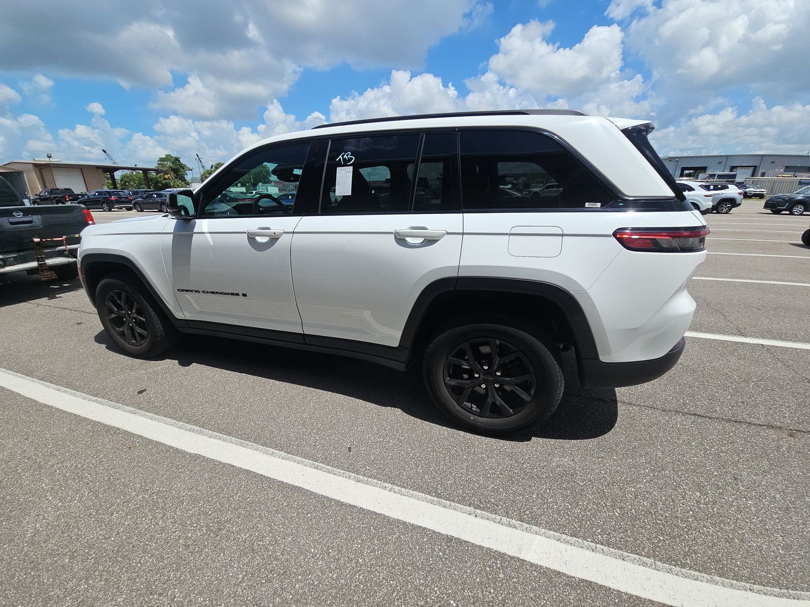 2024 Jeep Grand Cherokee Altitude RWD