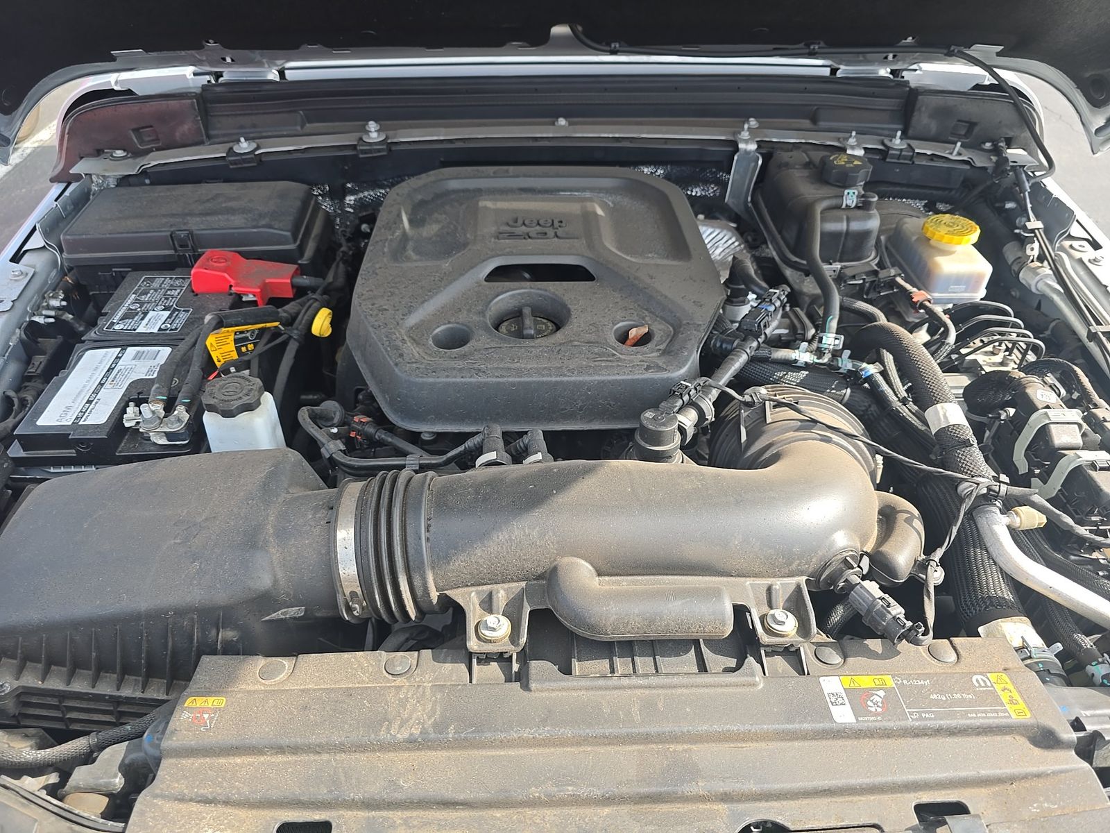 2024 Jeep Wrangler Sahara AWD