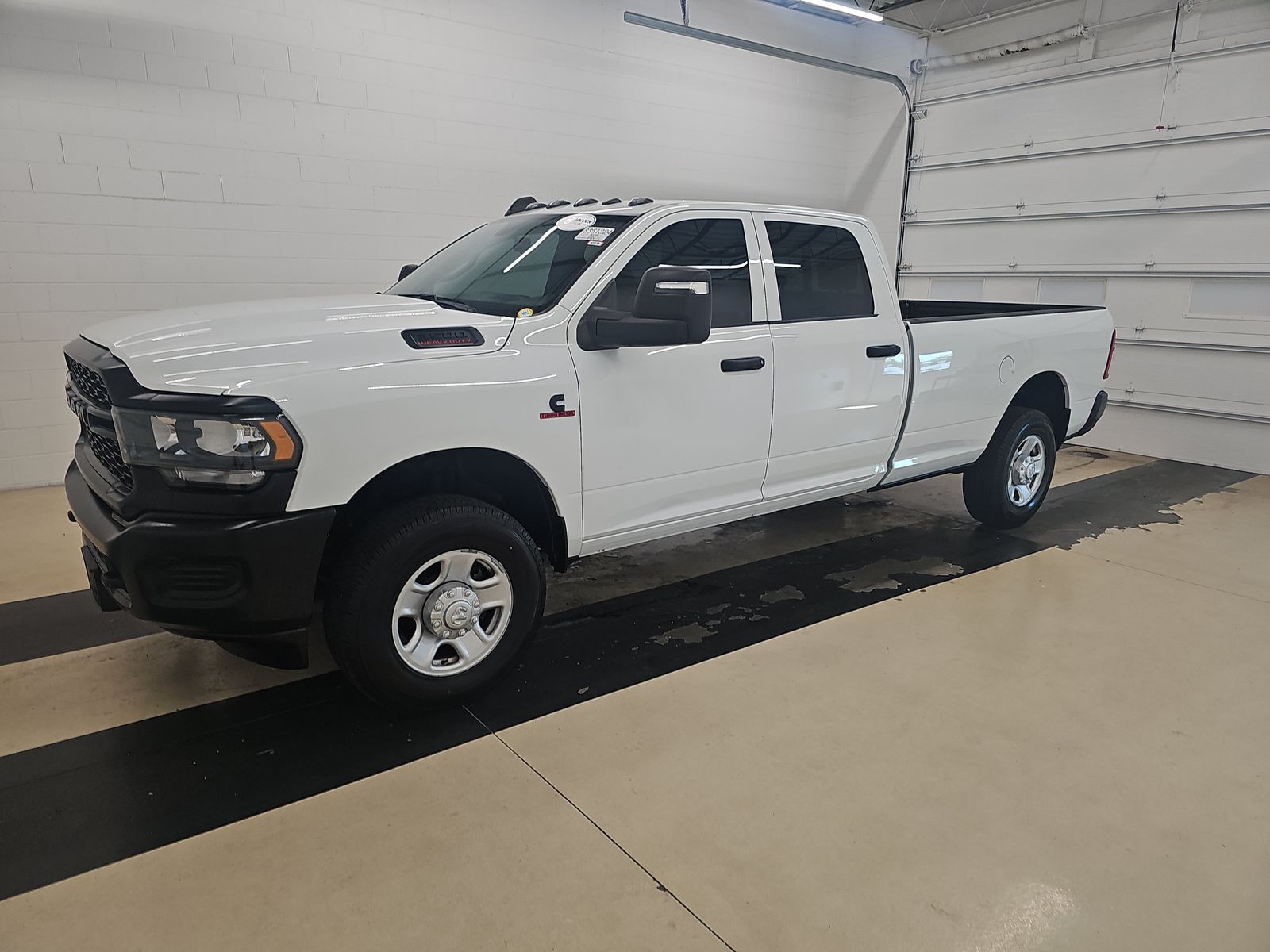 2024 RAM 3500 Tradesman 4X4 Crew Cab LWB's photo