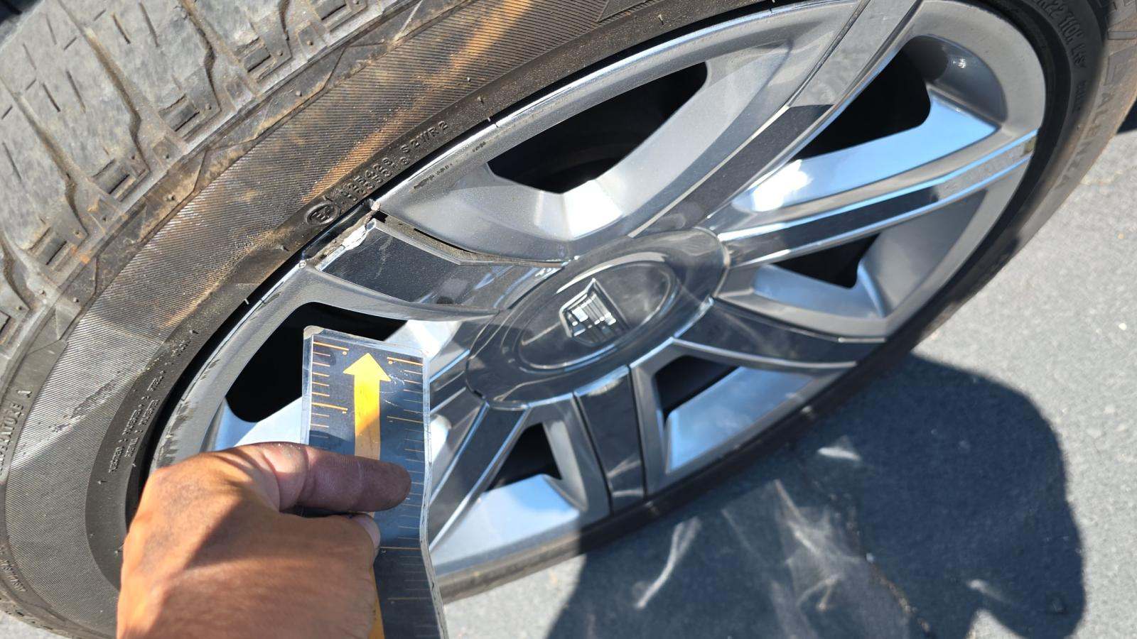 2019 Cadillac Escalade Luxury AWD