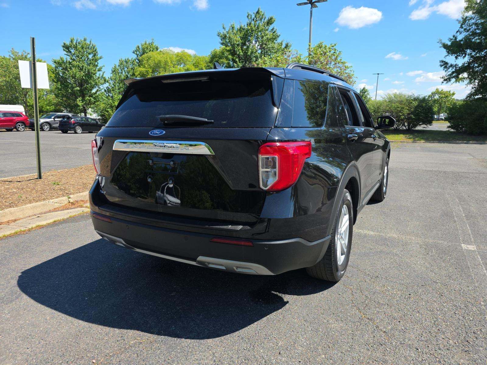 FORD EXPLORER - 3