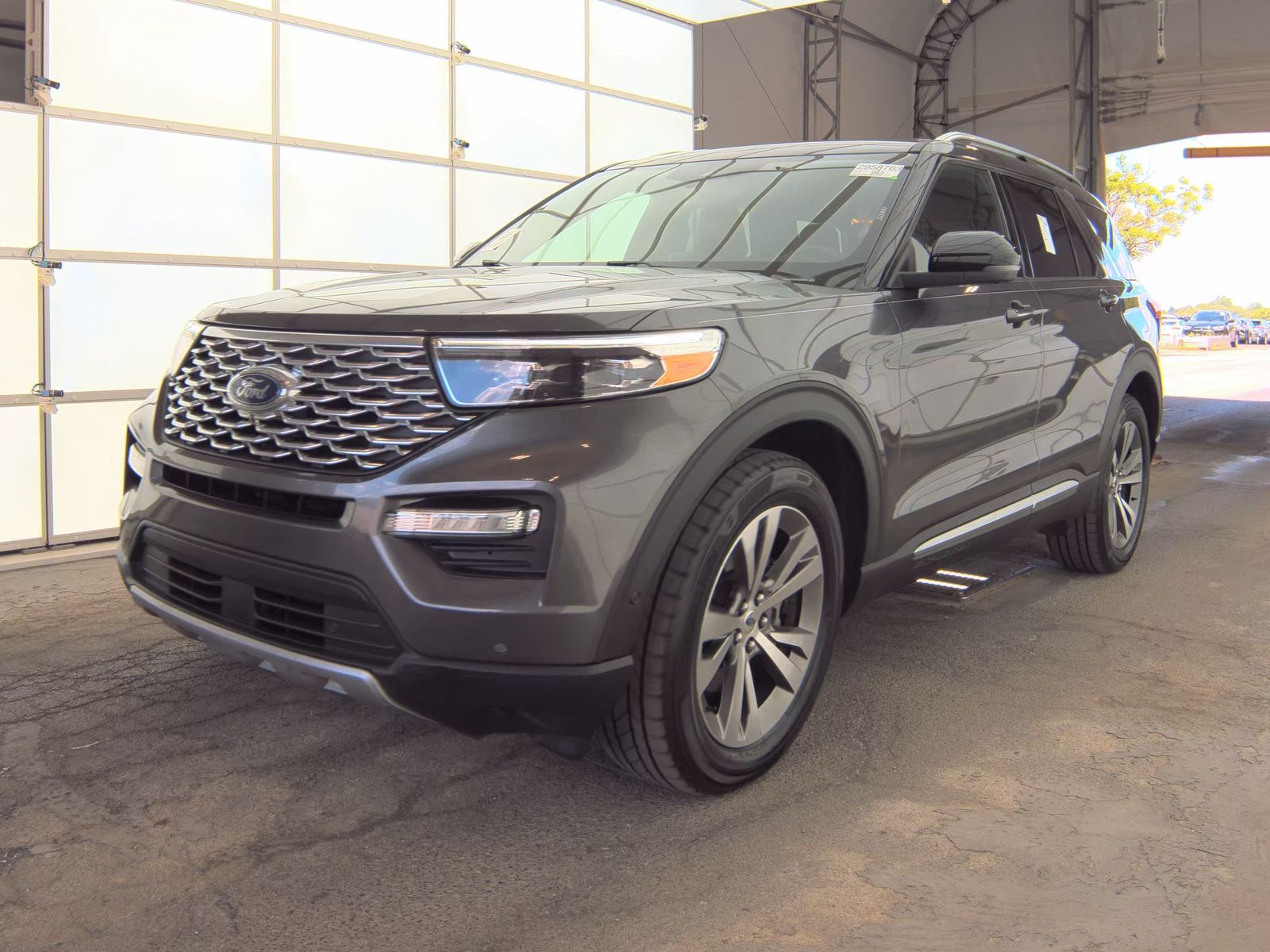 FORD EXPLORER - 1