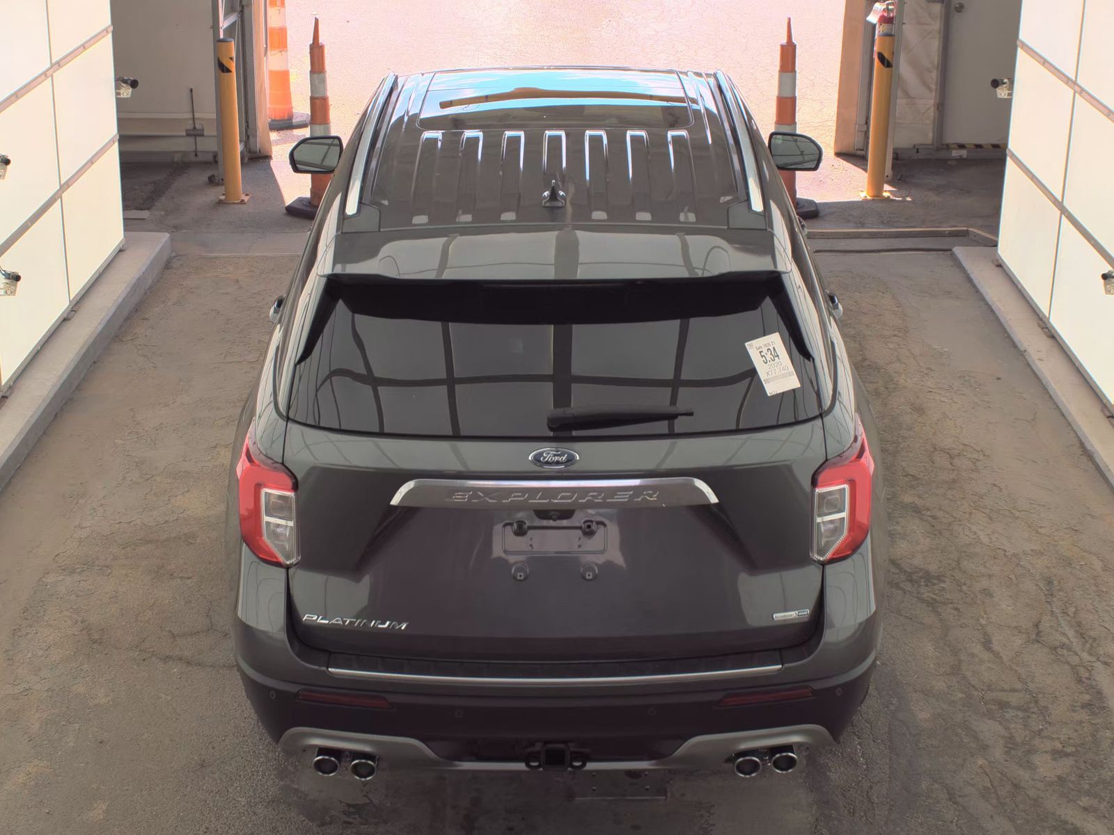FORD EXPLORER - 7