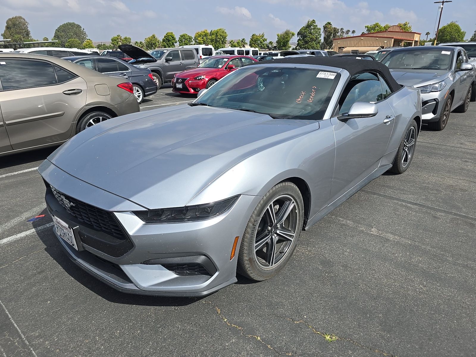 FORD MUSTANG - 1