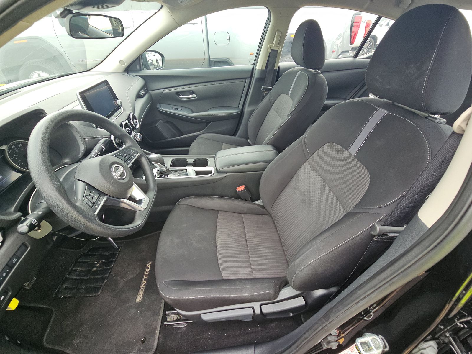 NISSAN SENTRA - 8