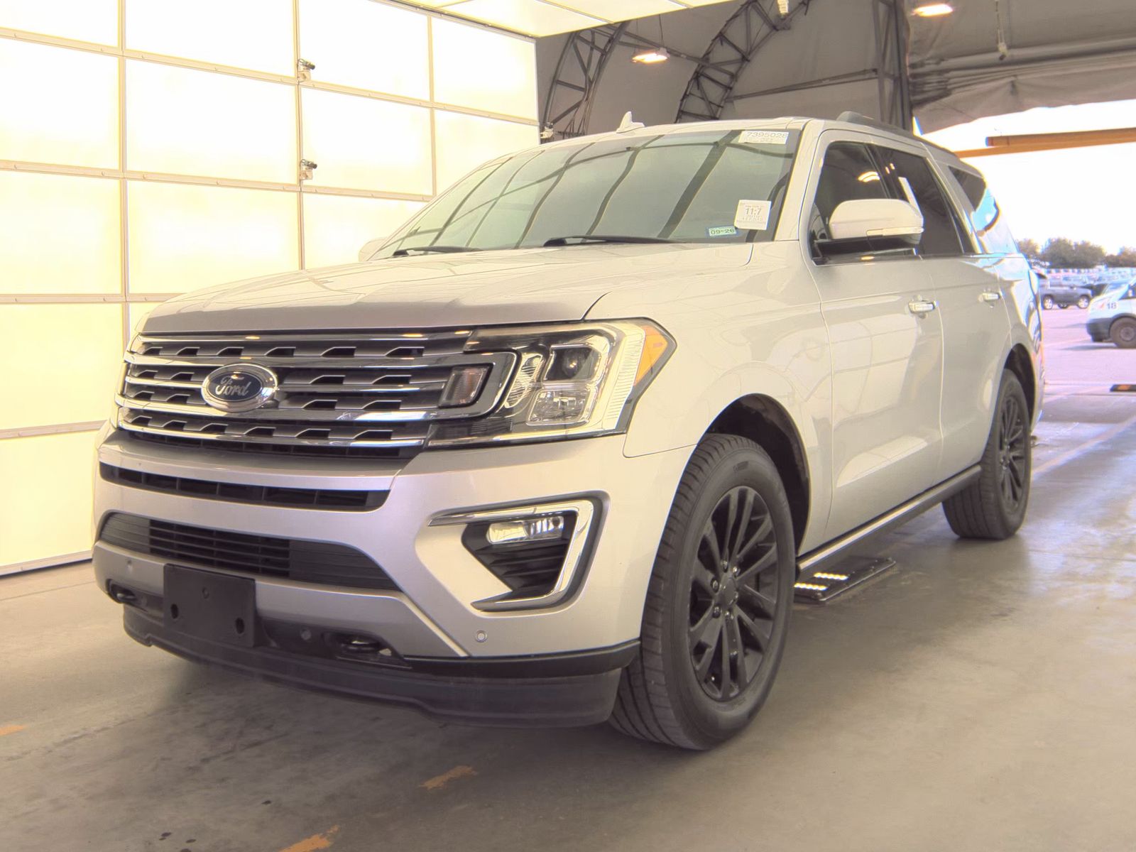 FORD EXPEDITION - 1