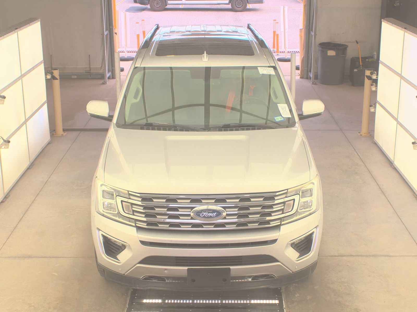 FORD EXPEDITION - 3