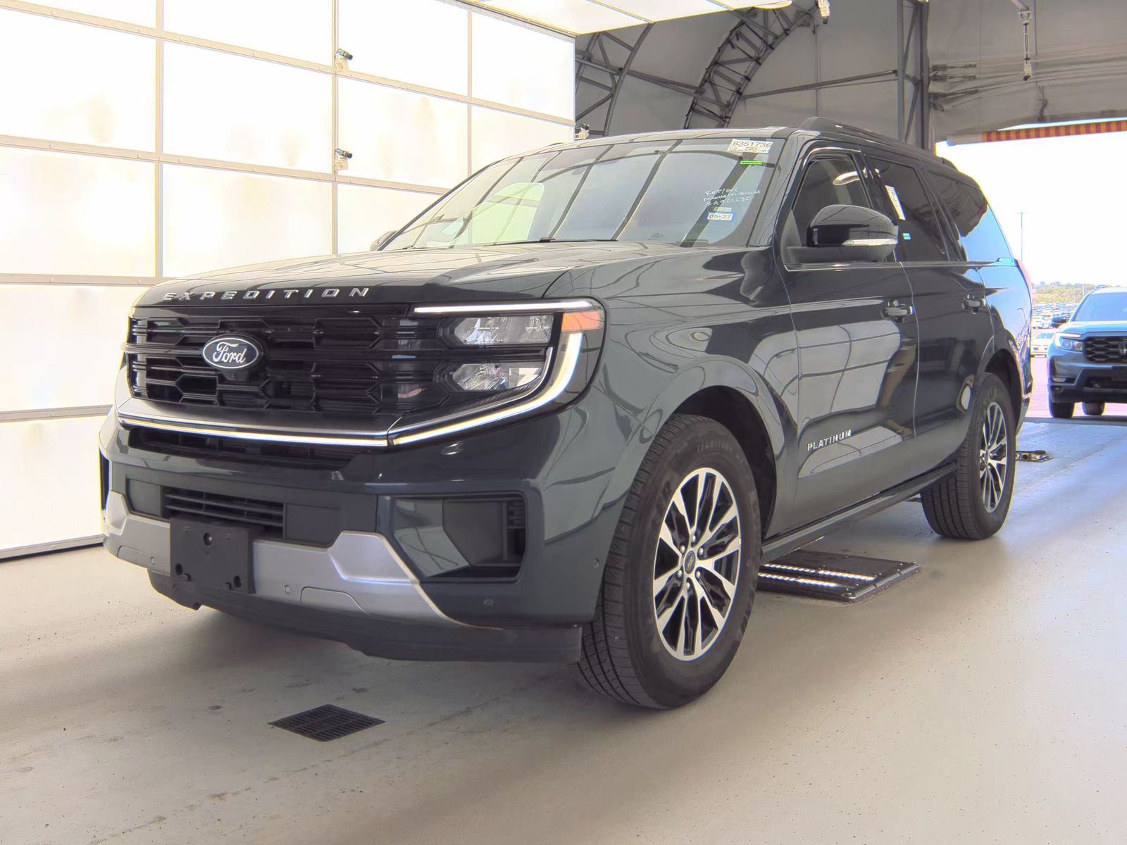 FORD EXPEDITION - 1