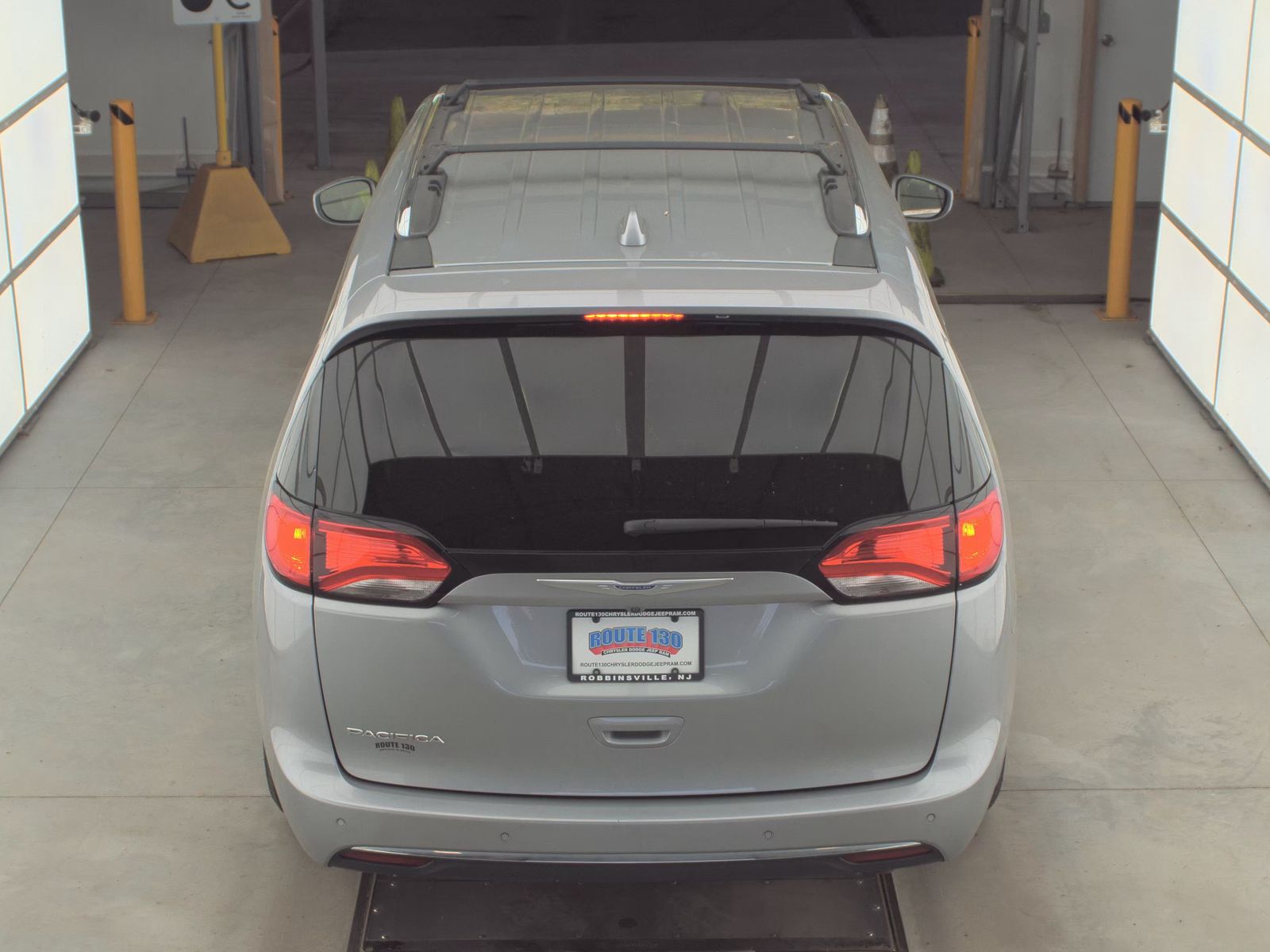 2020 Chrysler Pacifica Touring L FWD