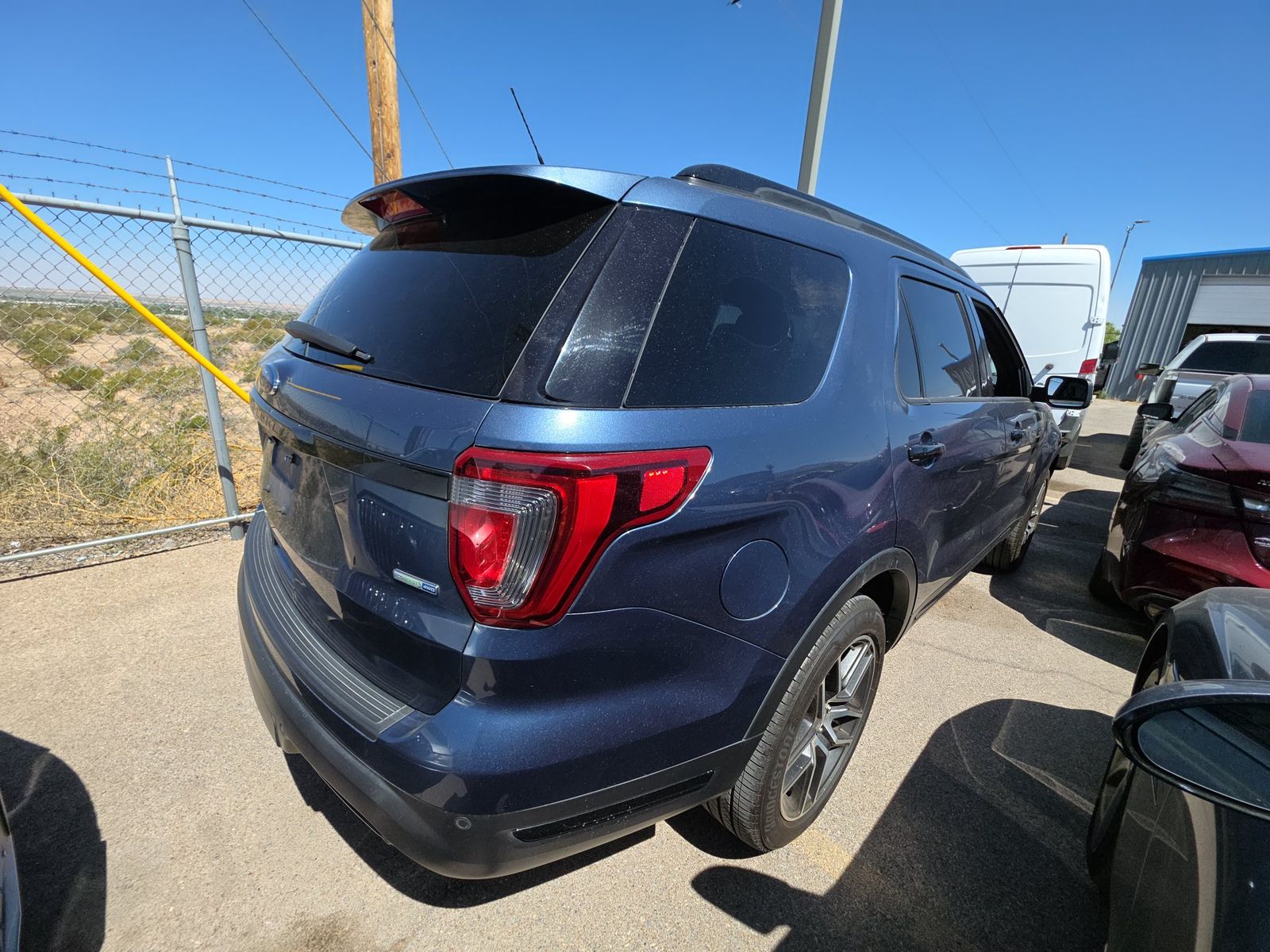 FORD EXPLORER - 5