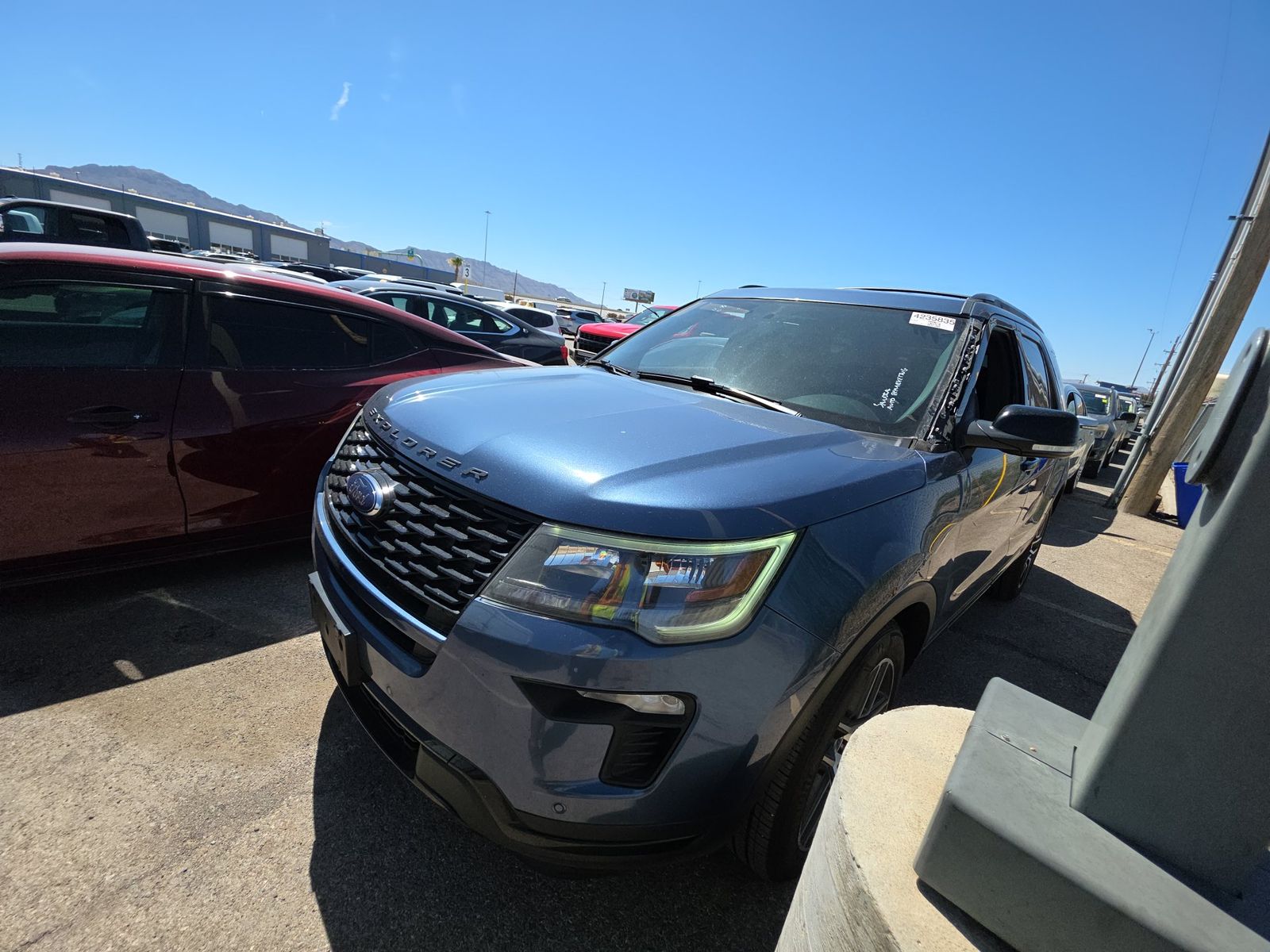 FORD EXPLORER - 1