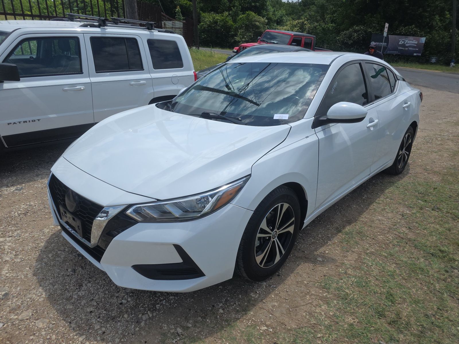NISSAN SENTRA - 1