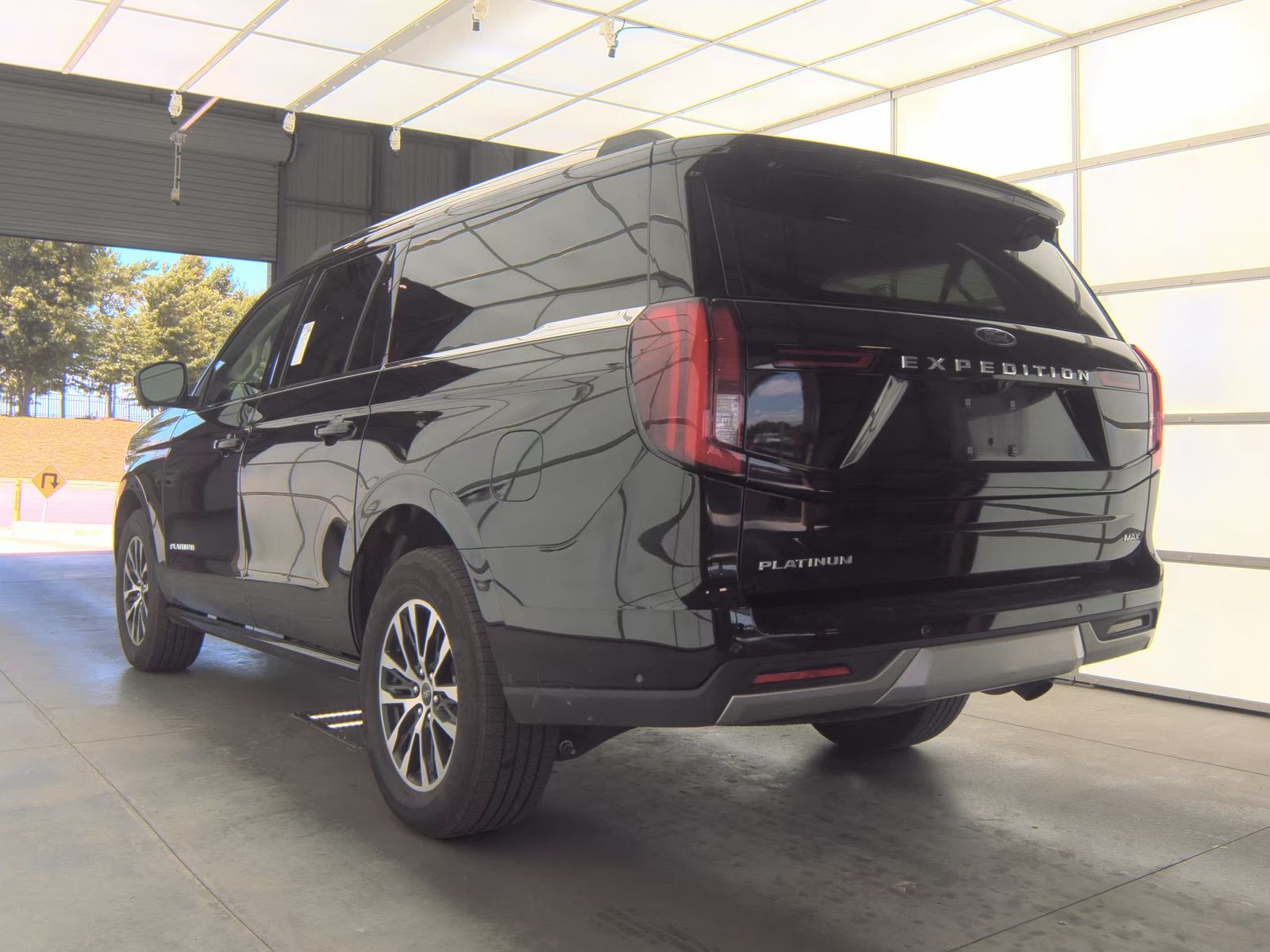 FORD EXPEDITION MAX - 9
