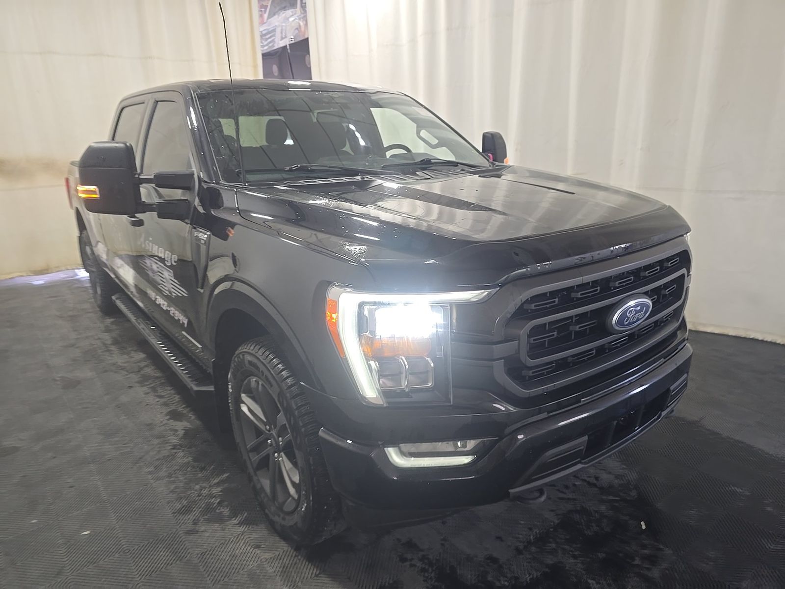 2023 Ford F-150 Hybrid XLT AWD