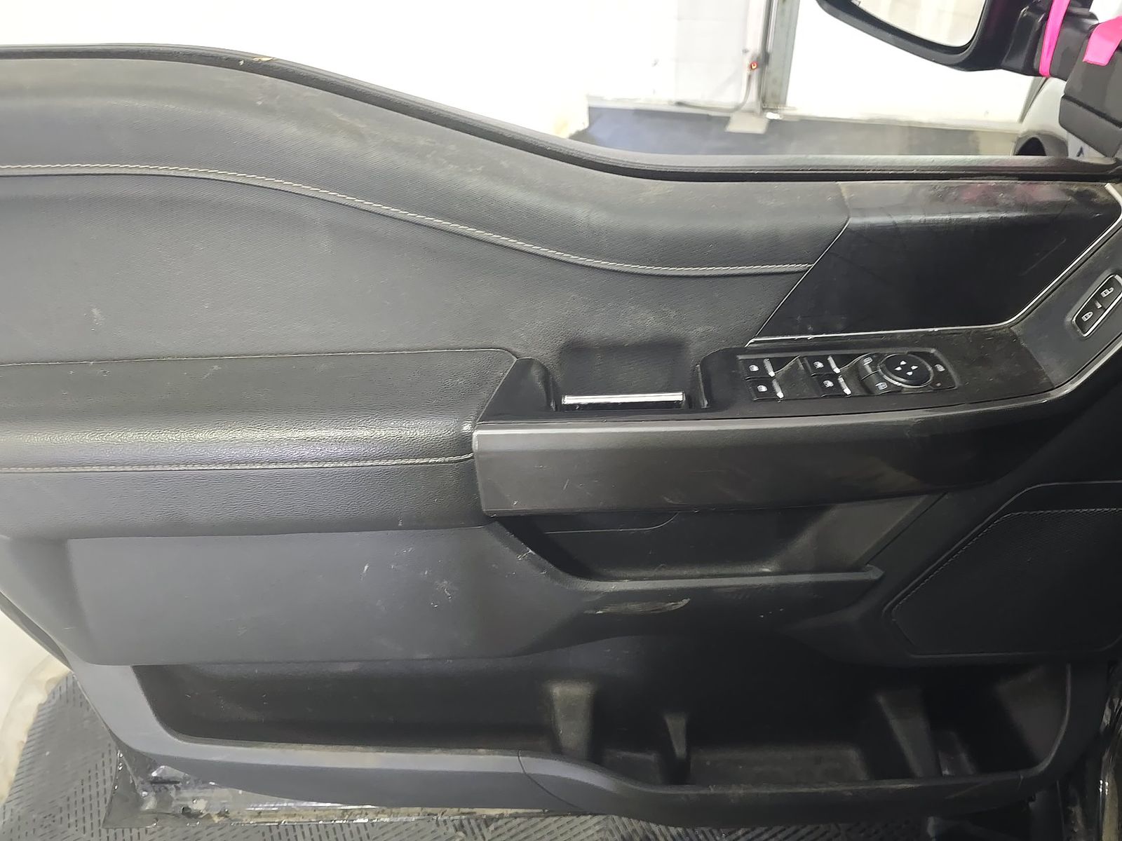 2023 Ford F-150 Hybrid XLT AWD