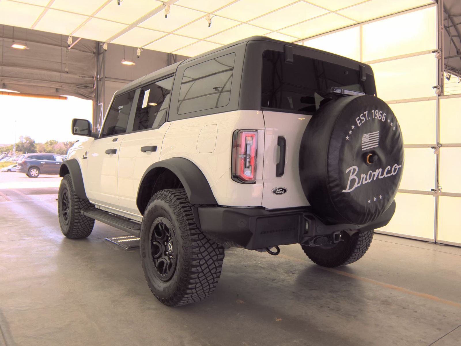 FORD BRONCO - 9